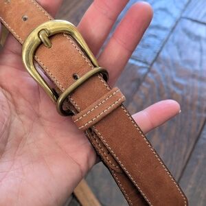DOCKERS I Narrow Light Brown Leather Belt with Solid Brass Buckle, 36